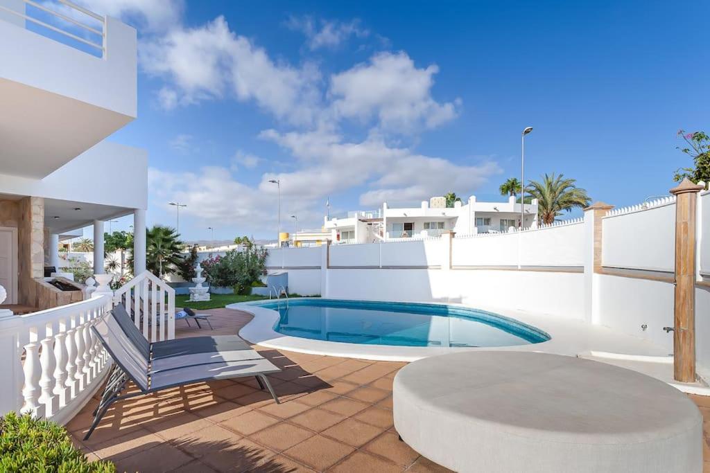 Villa Marlenghi With Private Pool San Bartolomé Extérieur photo